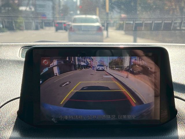 MAZDA馬自達 MAZDA 3  第15張相片