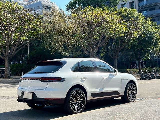 PORSCHE保時捷 MACAN S  第4張相片