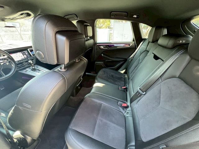 PORSCHE保時捷 MACAN S  第9張相片