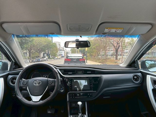 TOYOTA豐田 ALTIS  第7張相片