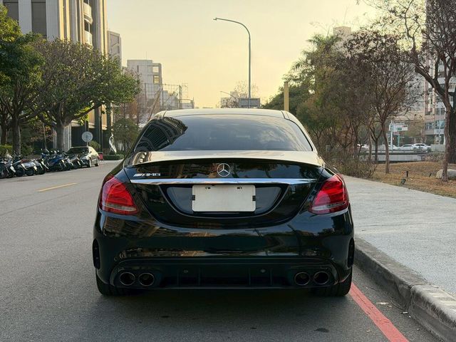 M-BENZ賓士 C300  第5張相片