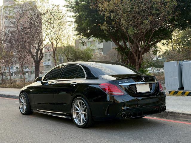 M-BENZ賓士 C300  第6張相片