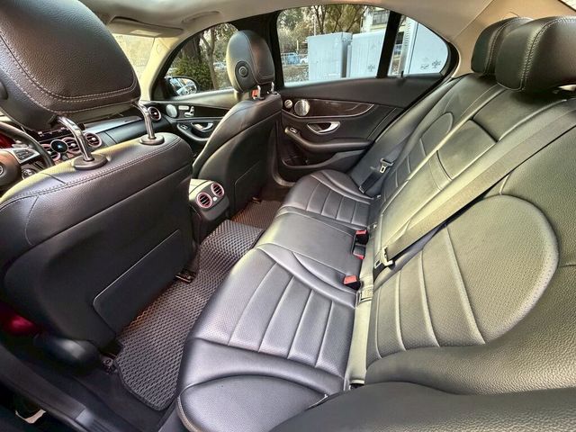 M-BENZ賓士 C300  第10張相片