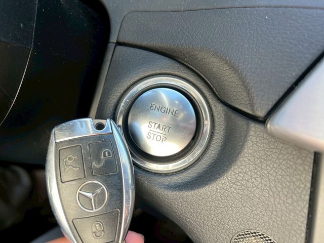 M-BENZ賓士 C250  第16張相片