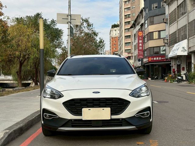 FORD福特 FOCUS ACTIVE  第2張相片