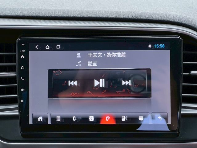 HYUNDAI現代 ELANTRA  第11張相片