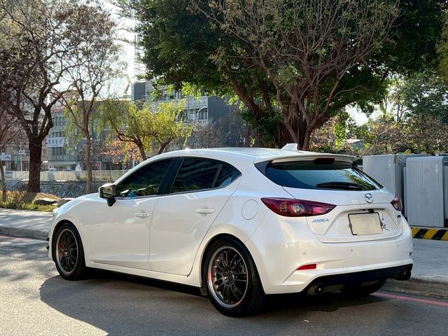MAZDA馬自達 MAZDA 3  第6張相片