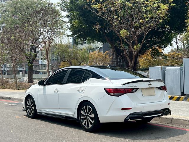 NISSAN日產 SENTRA  第6張相片