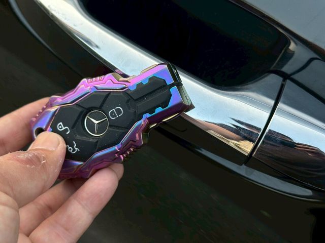 M-BENZ賓士 C300  第7張相片