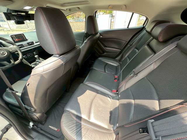 MAZDA馬自達 MAZDA 3  第9張相片