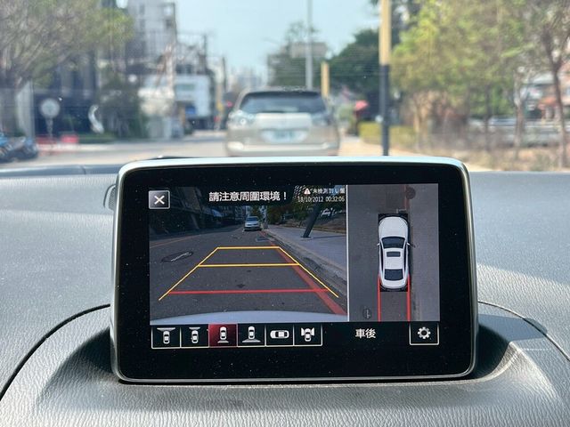 MAZDA馬自達 MAZDA 3  第12張相片