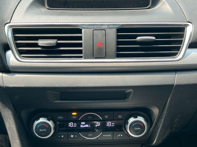 MAZDA馬自達 MAZDA 3  第13張相片