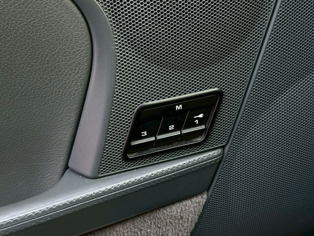 PORSCHE保時捷 CAYMAN  第8張相片