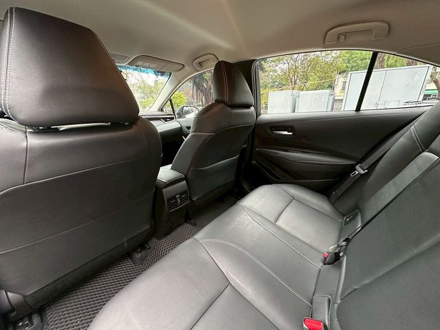 TOYOTA豐田 ALTIS  第9張相片