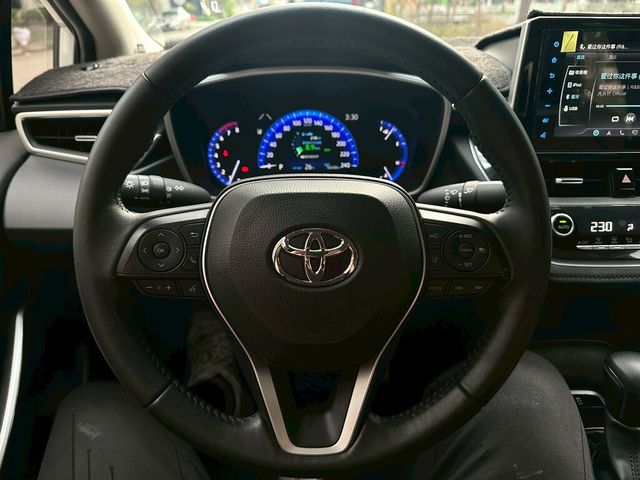 TOYOTA豐田 ALTIS  第15張相片