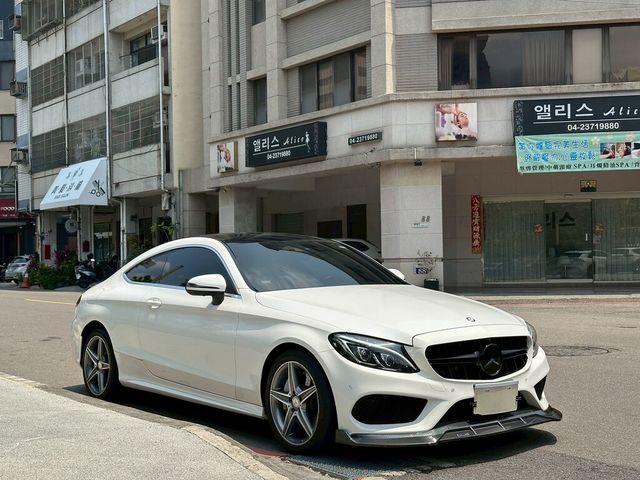 M-BENZ賓士 C250 COUPE  第3張相片