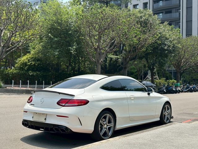 M-BENZ賓士 C250 COUPE  第4張相片