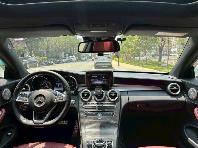 M-BENZ賓士 C250 COUPE  第10張相片