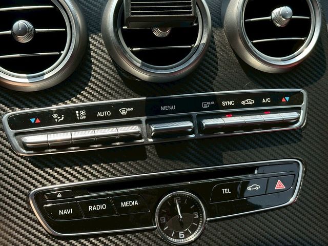 M-BENZ賓士 C250 COUPE  第15張相片