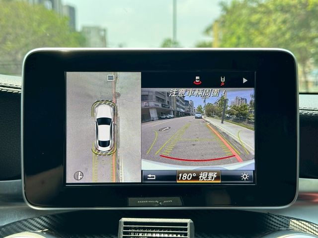 M-BENZ賓士 C250 COUPE  第16張相片