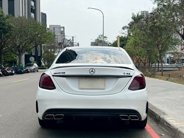 M-BENZ賓士 C400  第5張相片