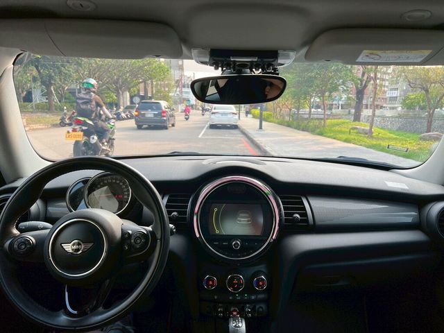 MINI迷你 COOPER  第7張相片