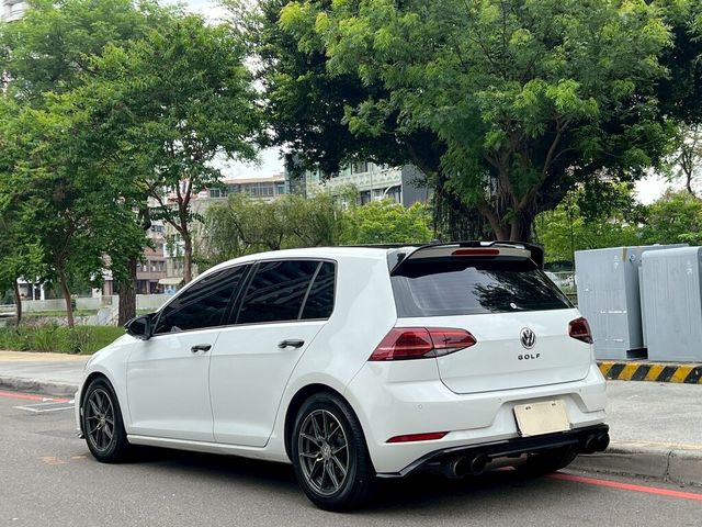 VOLKSWAGEN福斯 GOLF  第6張相片