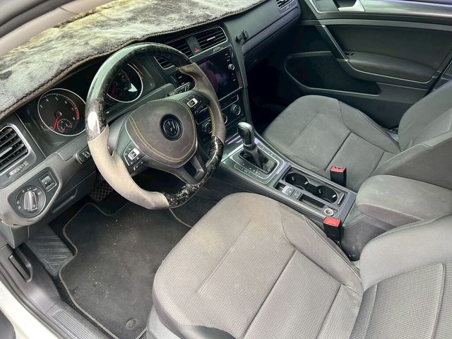 VOLKSWAGEN福斯 GOLF  第8張相片