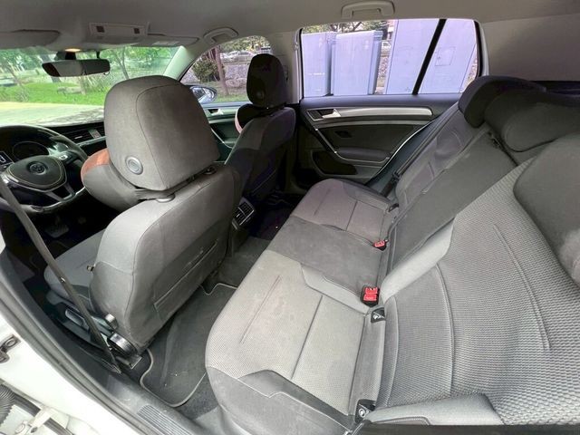 VOLKSWAGEN福斯 GOLF  第9張相片