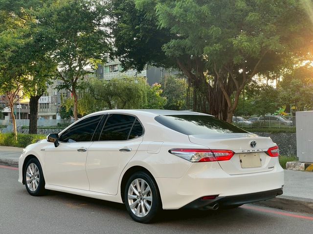 TOYOTA豐田 CAMRY HYBRID  第6張相片