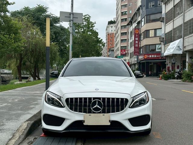 M-BENZ賓士 C300  第2張相片