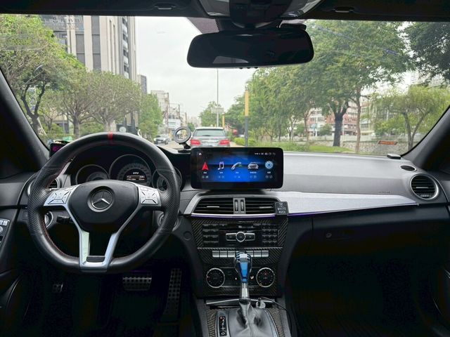 M-BENZ賓士 C250  第9張相片
