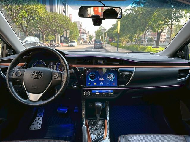 TOYOTA豐田 ALTIS  第9張相片