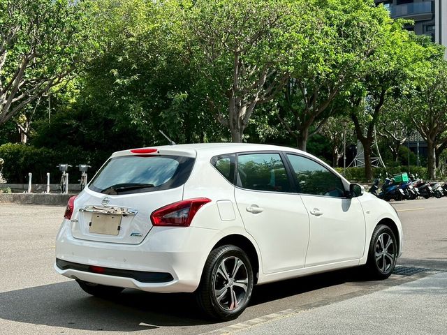 NISSAN日產 TIIDA  第4張相片