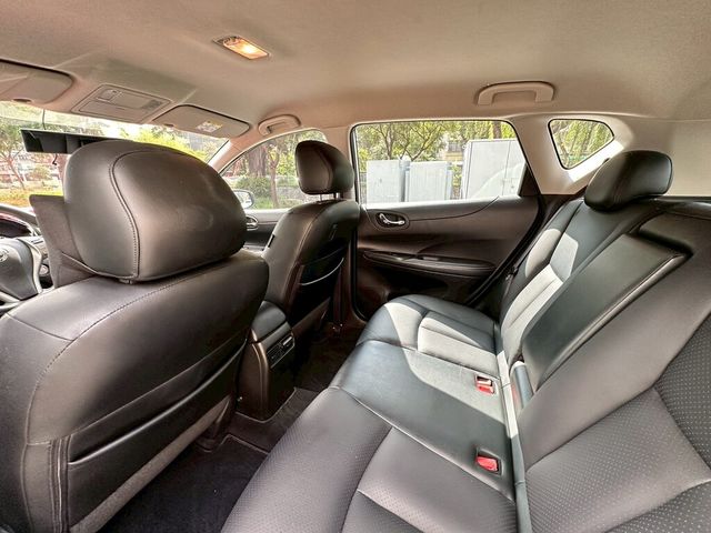 NISSAN日產 TIIDA  第16張相片