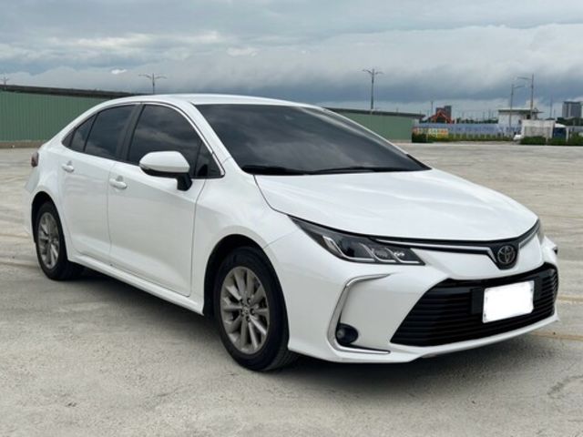 TOYOTA豐田 ALTIS  第1張相片