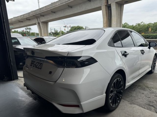 TOYOTA豐田 ALTIS  第3張相片