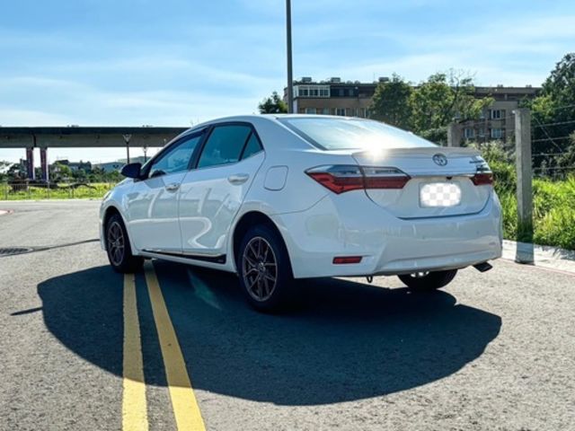 TOYOTA豐田 ALTIS  第4張相片