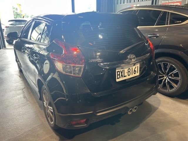TOYOTA豐田 YARIS  第2張相片