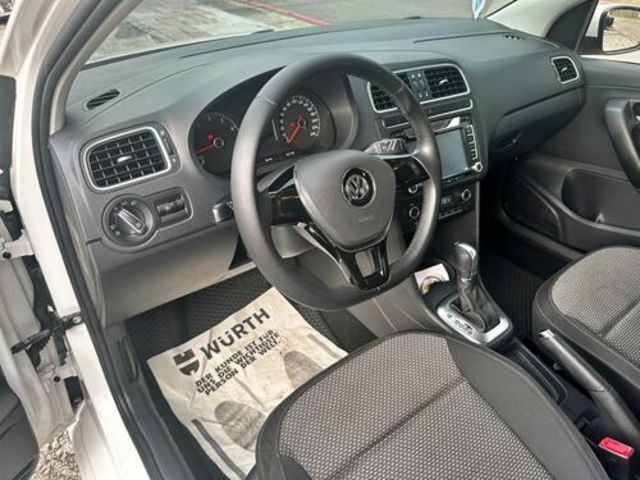 VOLKSWAGEN福斯 POLO  第7張相片