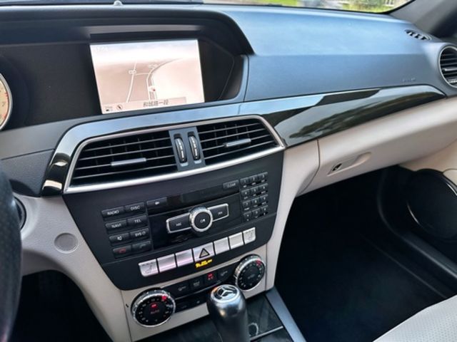M-BENZ賓士 C250  第18張相片