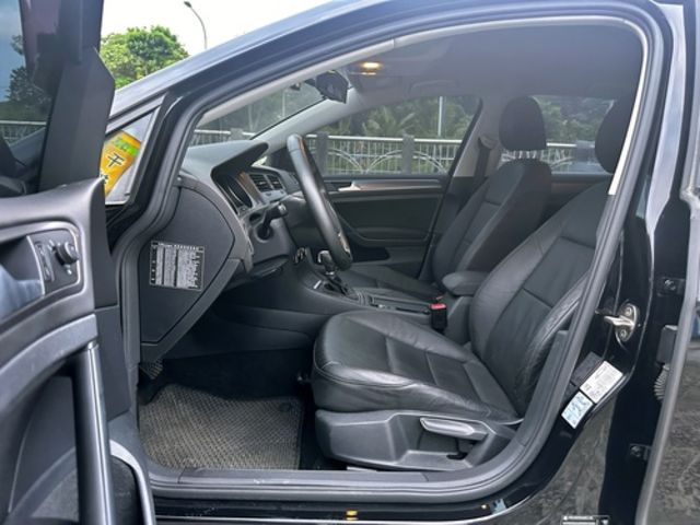 VOLKSWAGEN福斯 GOLF  第8張相片