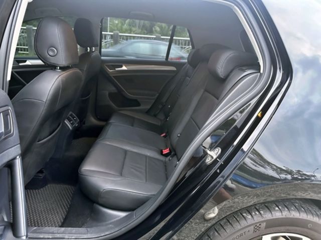VOLKSWAGEN福斯 GOLF  第9張相片