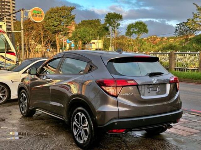 HONDA本田 HR-V  第6張相片