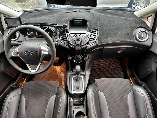 FORD福特 FIESTA  第14張相片
