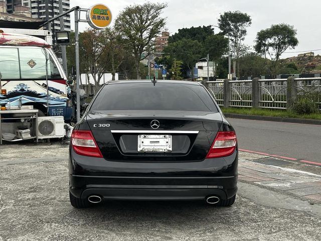 LEXUS凌志 CT200H  第5張相片