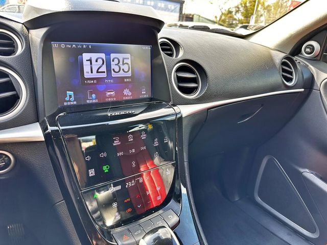 LUXGEN納智捷 U7 TURBO  第31張相片