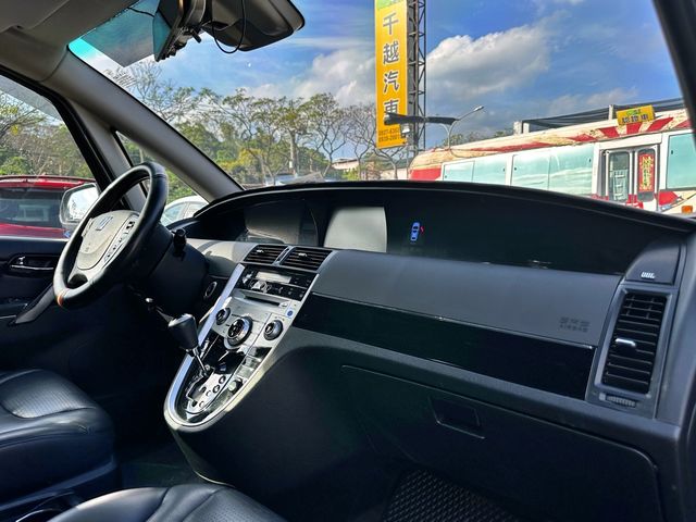 LUXGEN納智捷 7 MPV  第21張相片