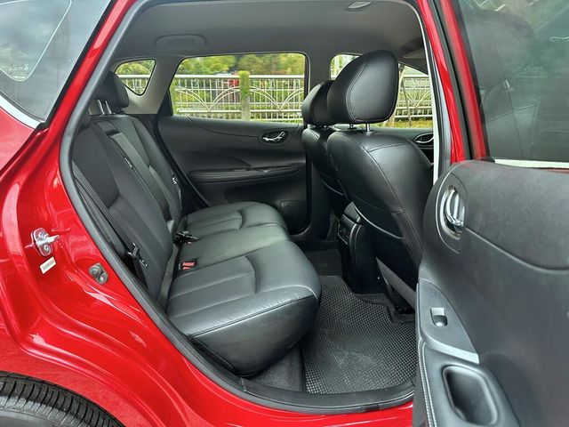 NISSAN日產 TIIDA  第25張相片