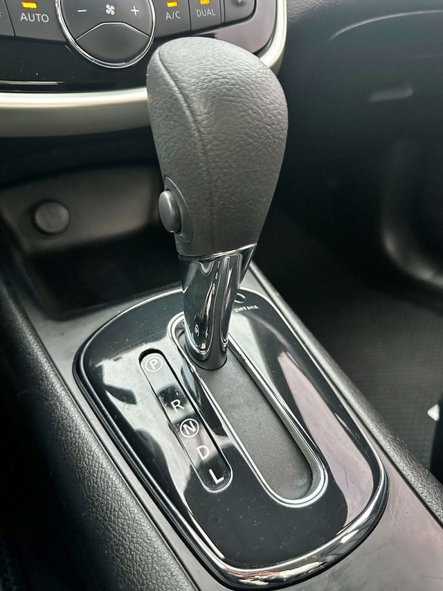 NISSAN日產 TIIDA  第35張相片